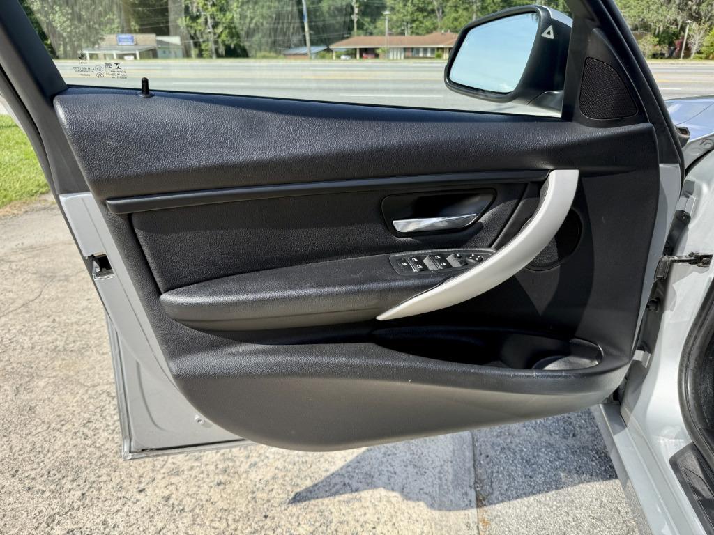 2018 BMW 320i - $10,000