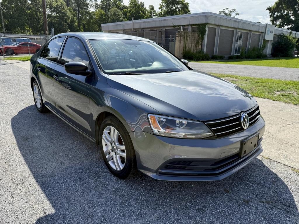 2015 Volkswagen Jetta - $6,500