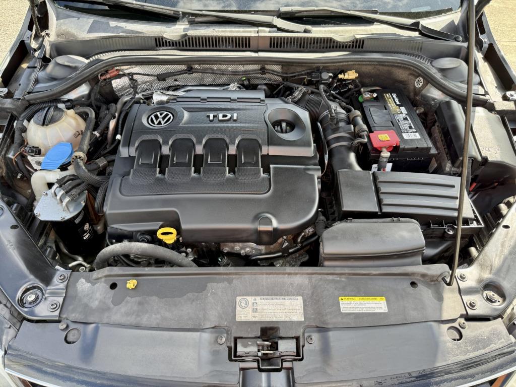 2015 Volkswagen Jetta - $6,500
