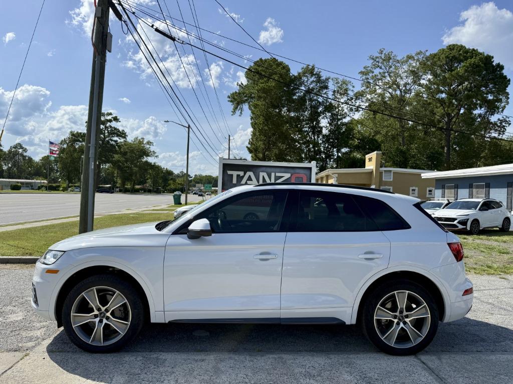 2019 Audi Q5 - $18,000