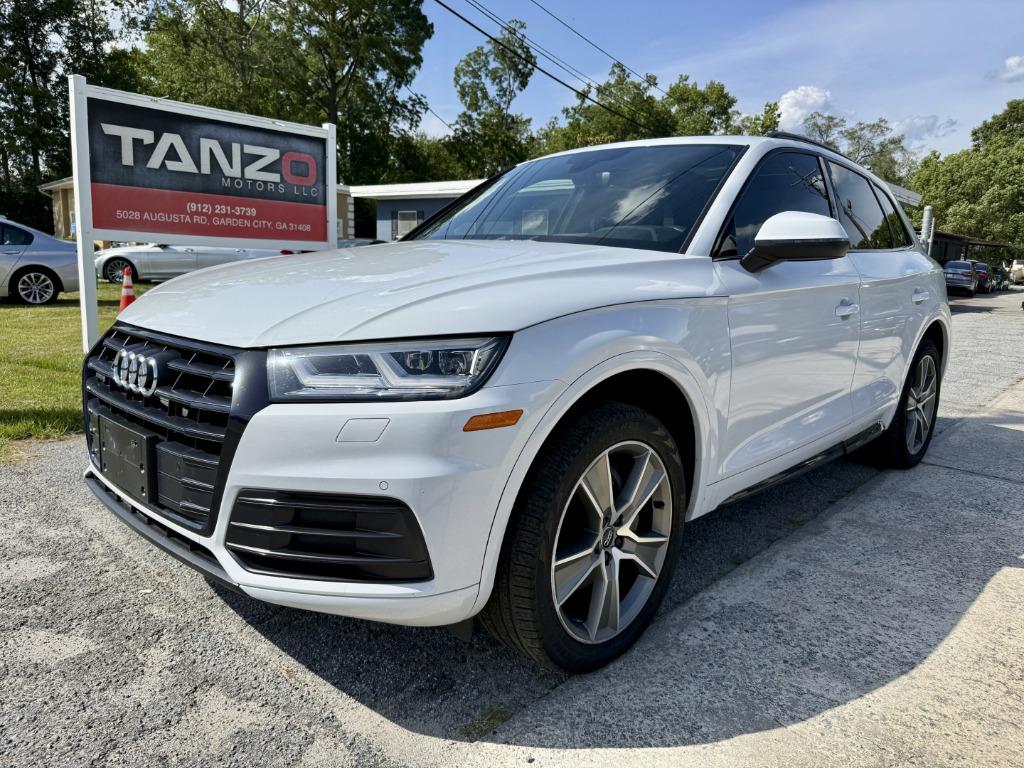 2019 Audi Q5 - $18,000
