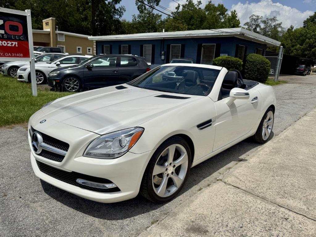 2012 Mercedes-Benz SLK Class - $15,000