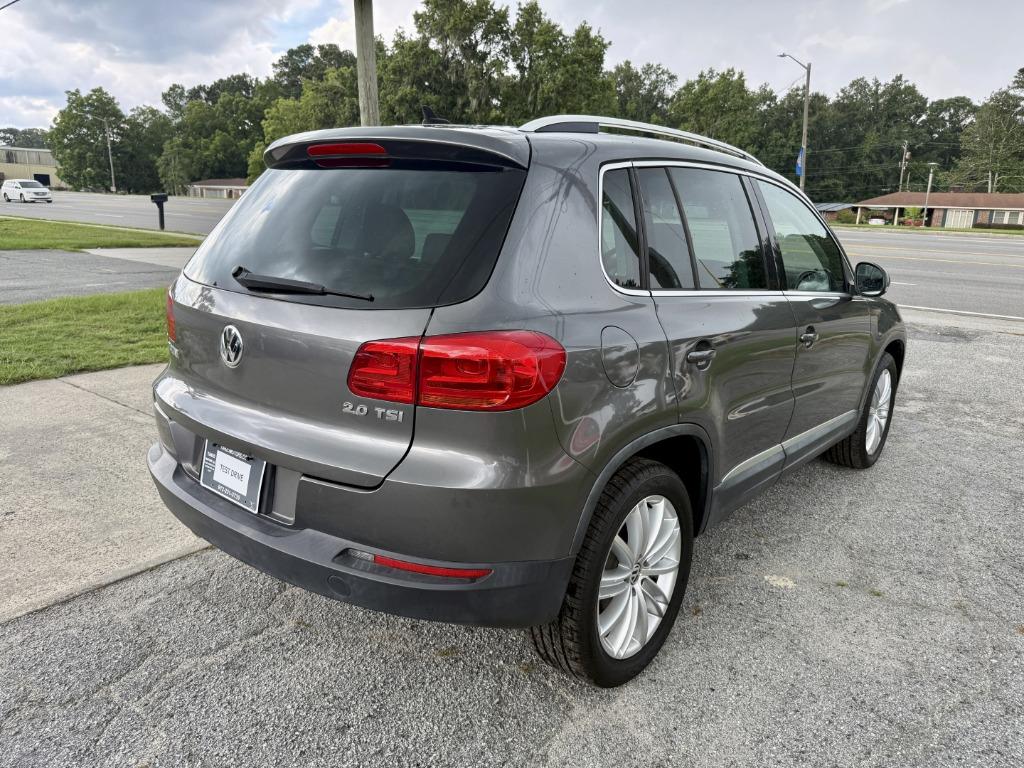 2014 Volkswagen Tiguan - $9,000