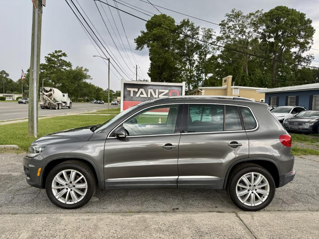 2014 Volkswagen Tiguan - $9,000