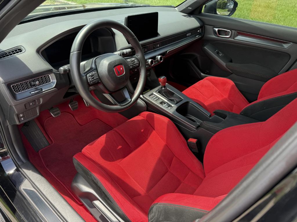2023 Honda Civic - $46,000