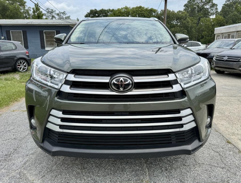 2019 Toyota Highlander - $26,000