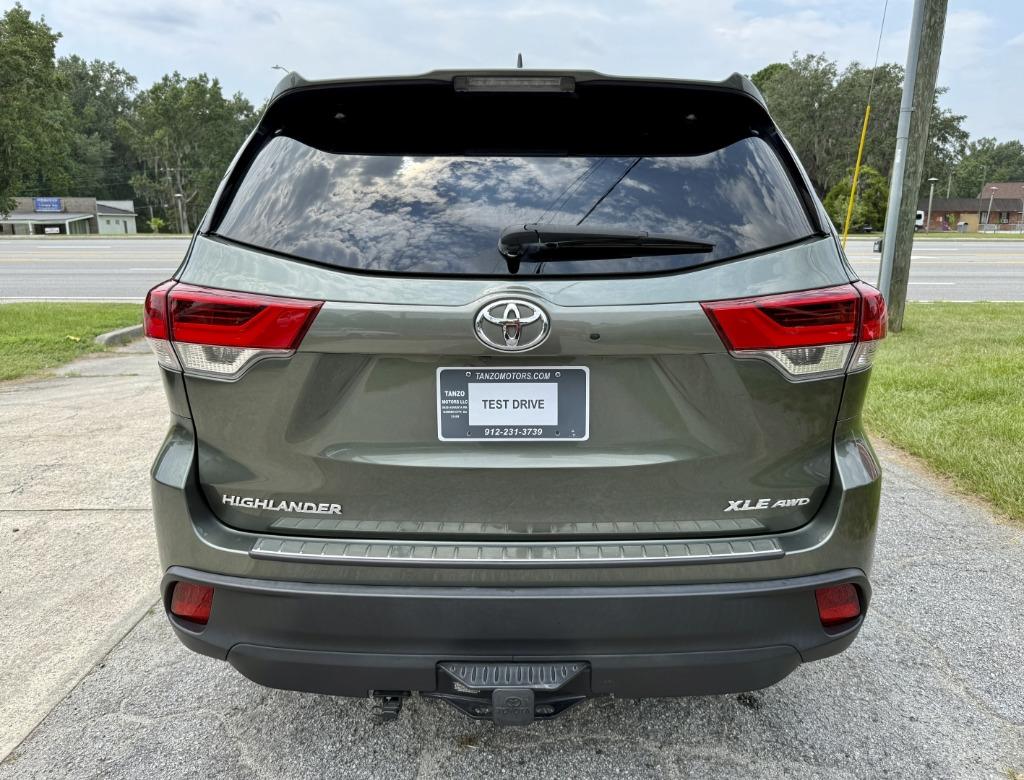 2019 Toyota Highlander - $26,000