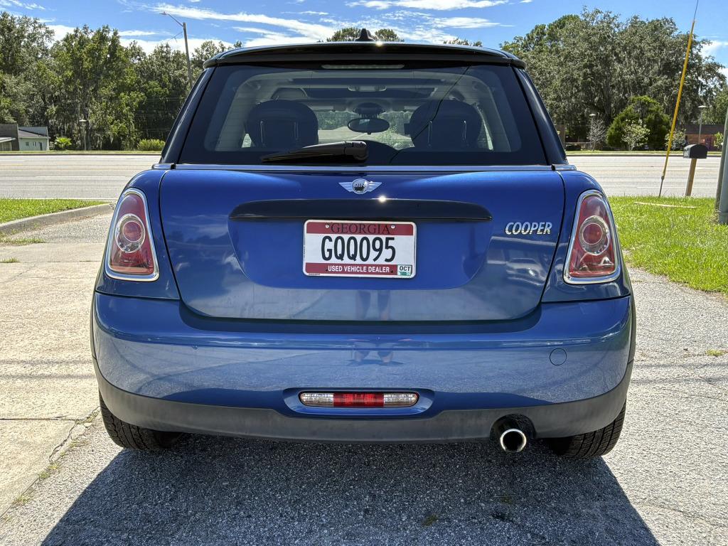 2013 MINI Hardtop - $6,000
