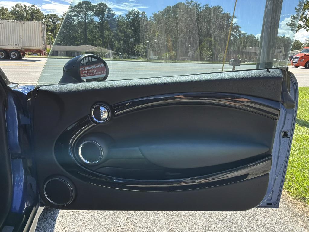 2013 MINI Hardtop - $6,000