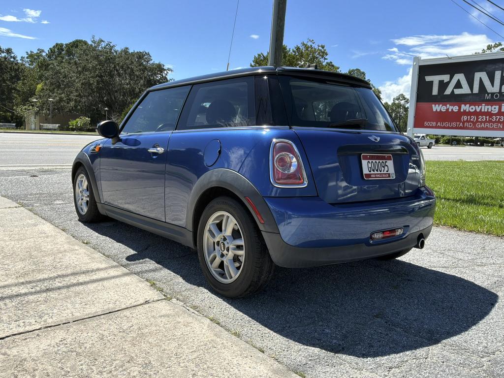 2013 MINI Hardtop - $6,000