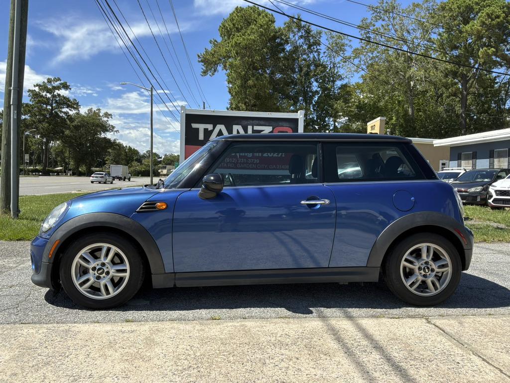 2013 MINI Hardtop - $6,000