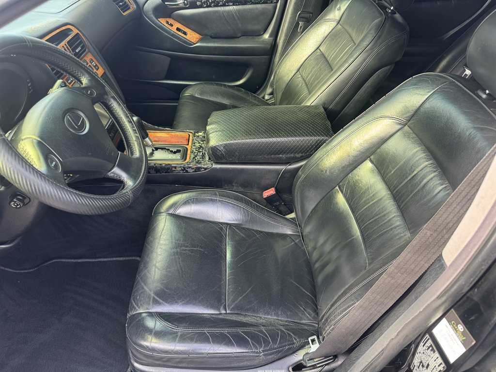 2000 Lexus GS