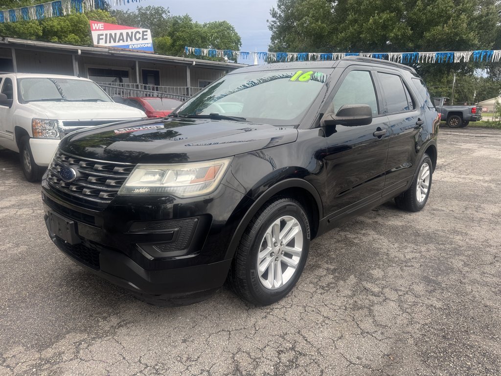 2016 Ford Explorer