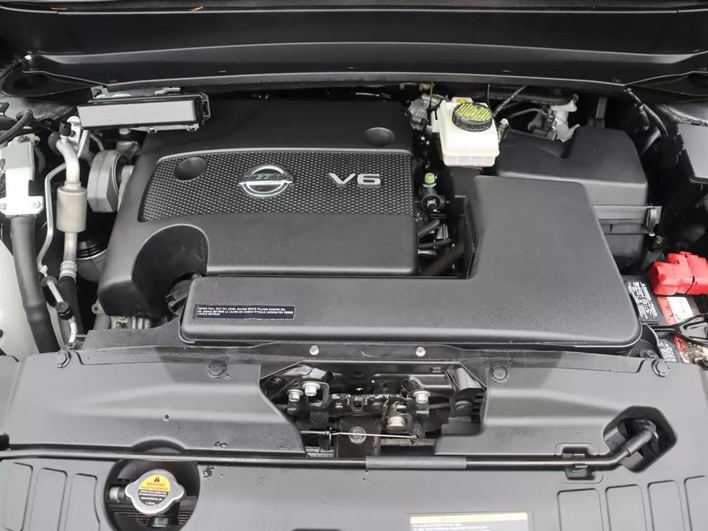 2016 Nissan Pathfinder SV Sport Utility 4D photo