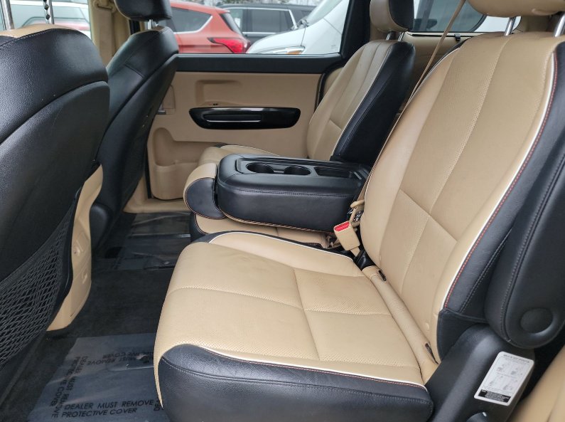 2016 Kia Sedona - $8,995