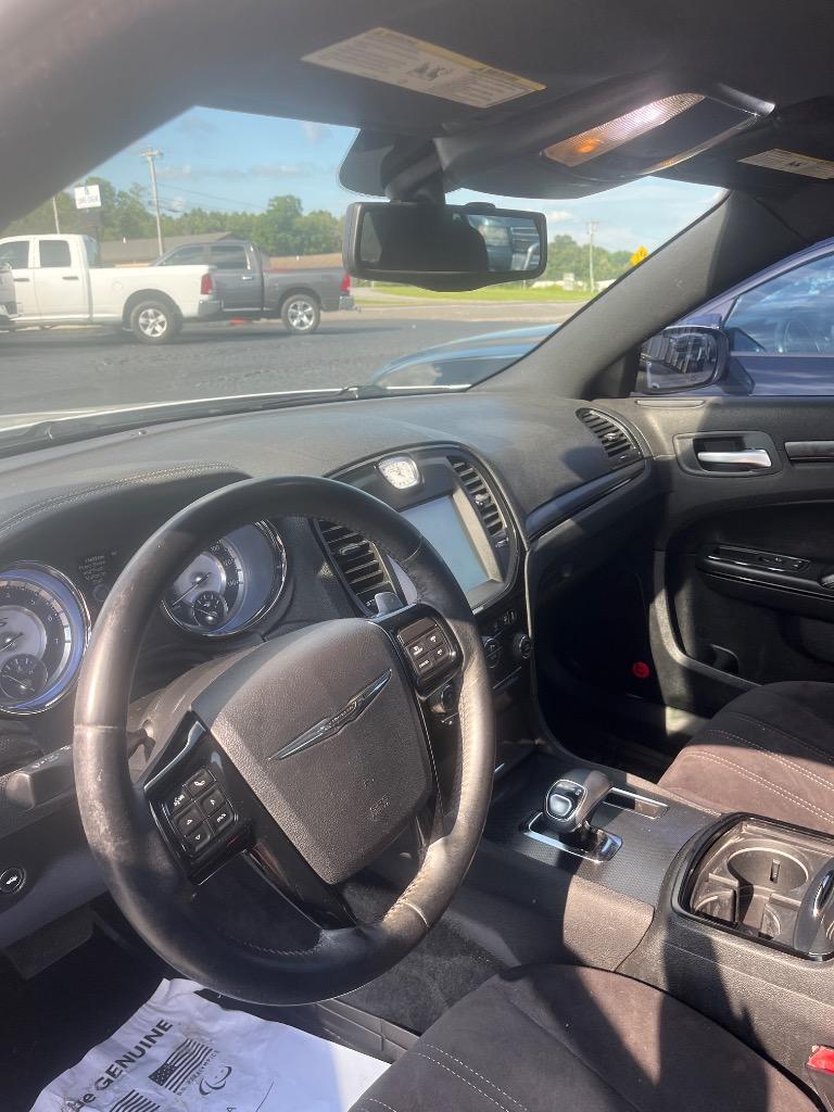 2012 Chrysler 300