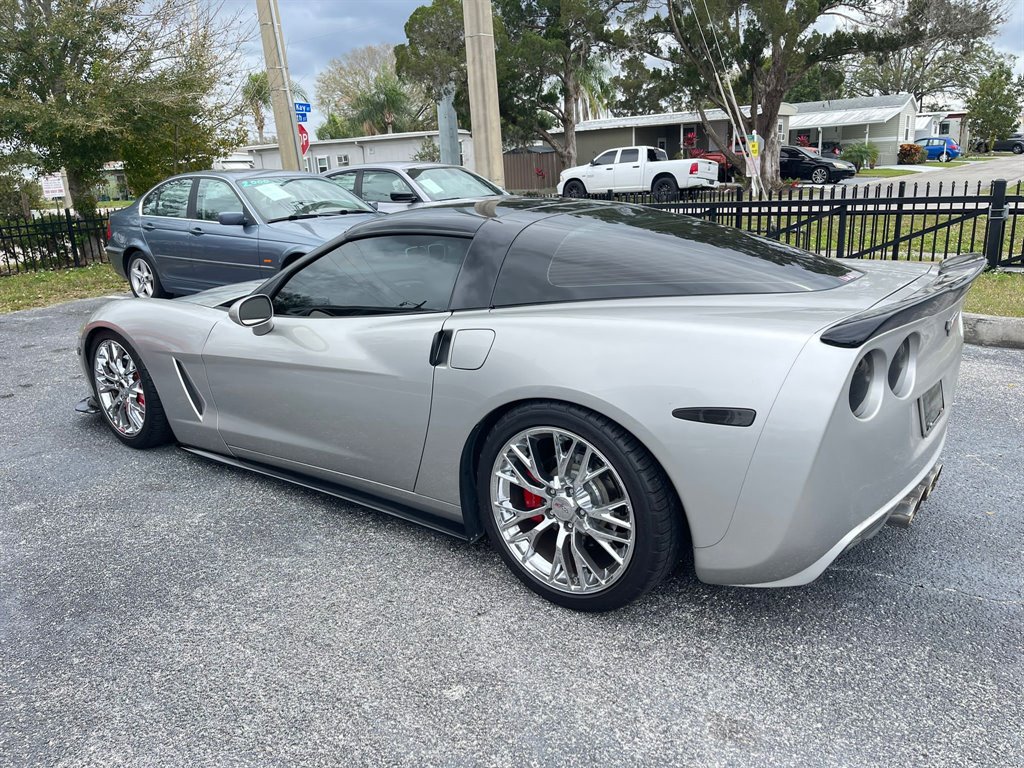 2005 CHEVROLET Corvette Coupe - $30,995