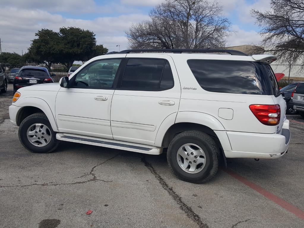 2002 Toyota Sequoia Limited photo