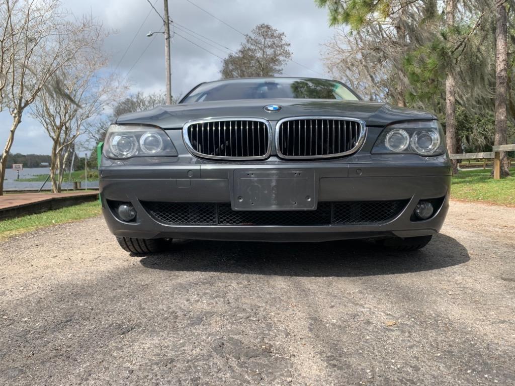 2007 BMW 7-Series 750Li photo