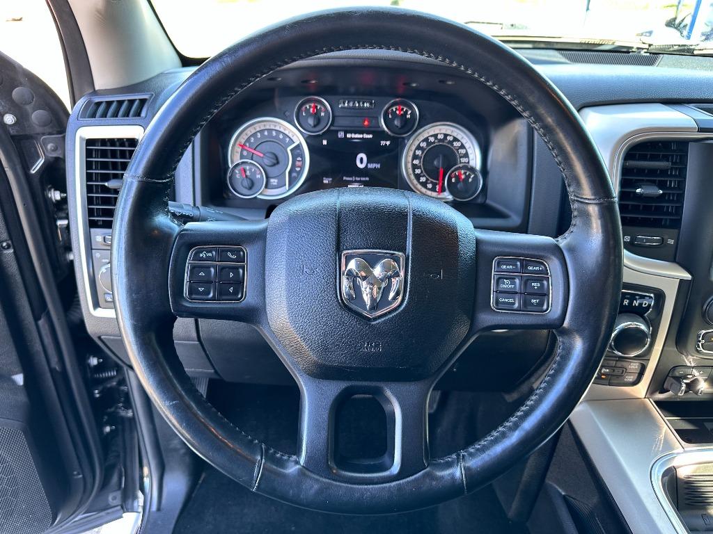2016 RAM 1500 SLT photo