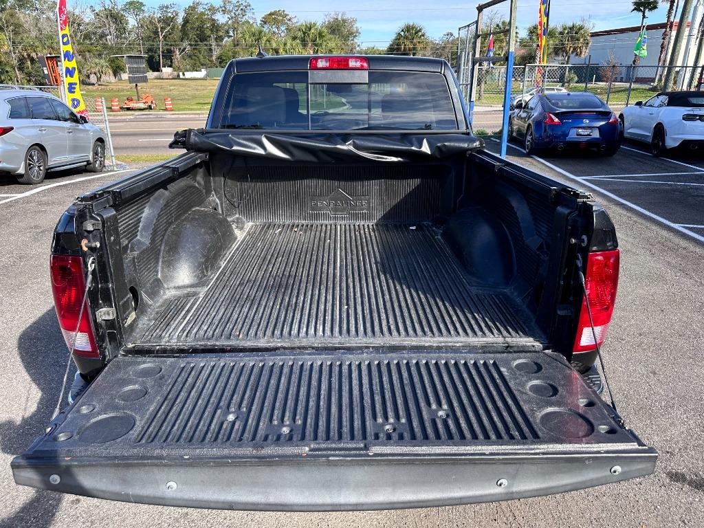 2016 RAM 1500 SLT photo