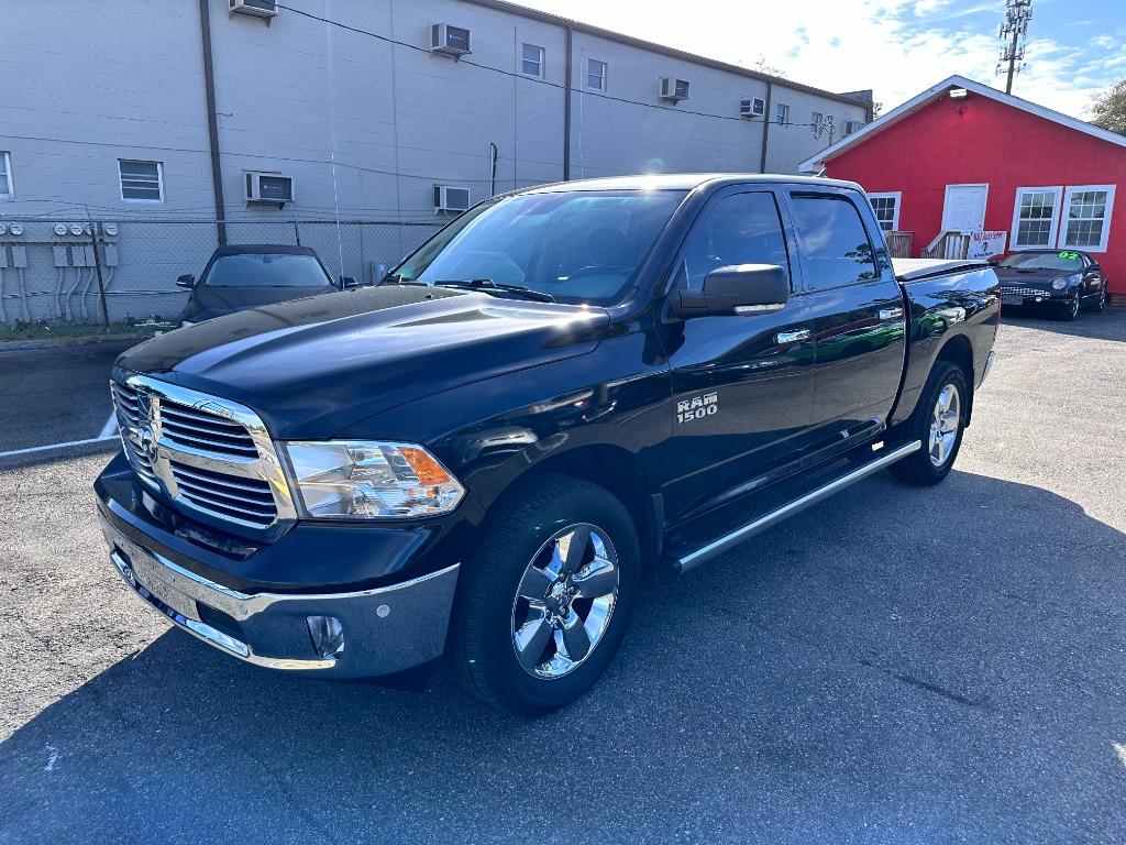 2016 RAM 1500 SLT photo