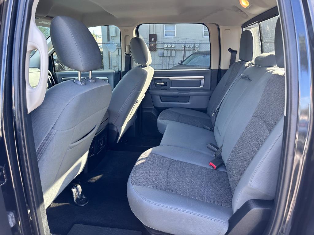 2016 RAM 1500 SLT photo