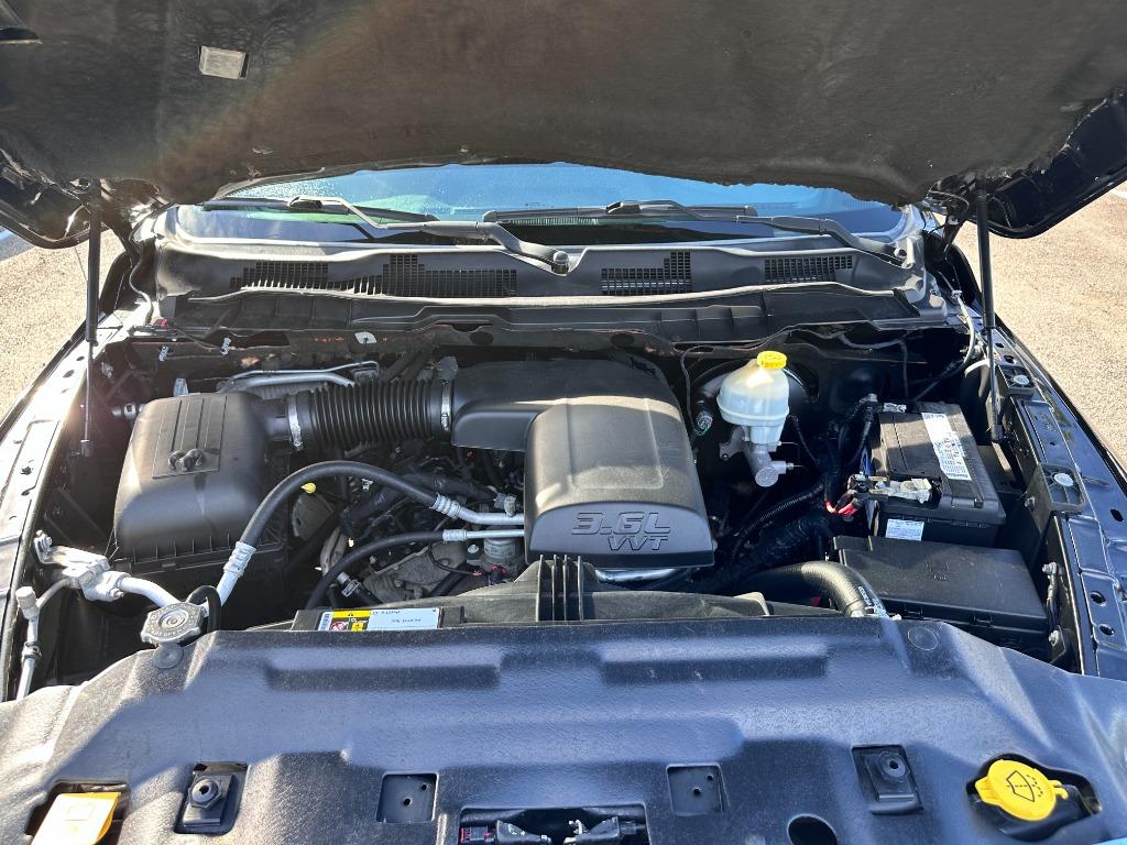 2016 RAM 1500 SLT photo