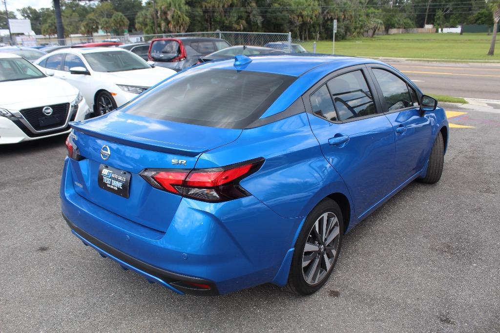 2020 Nissan Versa SR photo