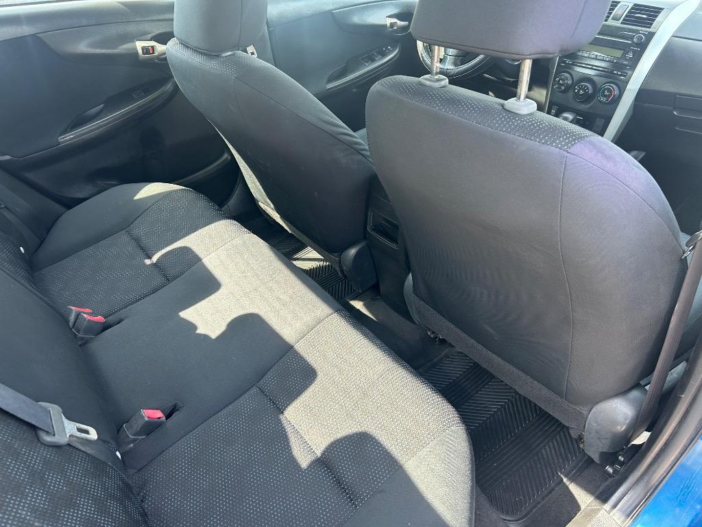 2009 Toyota Corolla - $8,995
