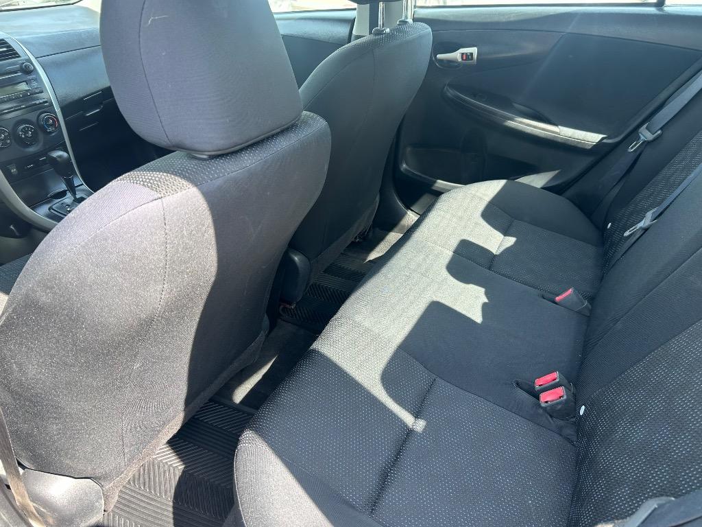 2009 Toyota Corolla - $8,995