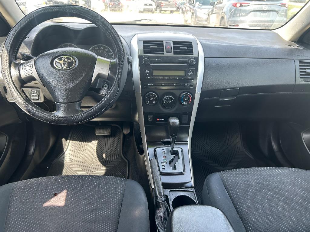2009 Toyota Corolla - $8,995