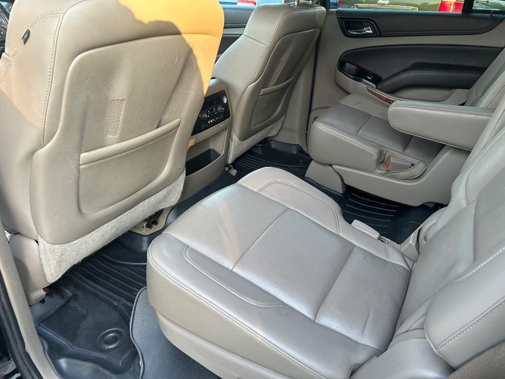 2015 Chevrolet Tahoe - $15,495