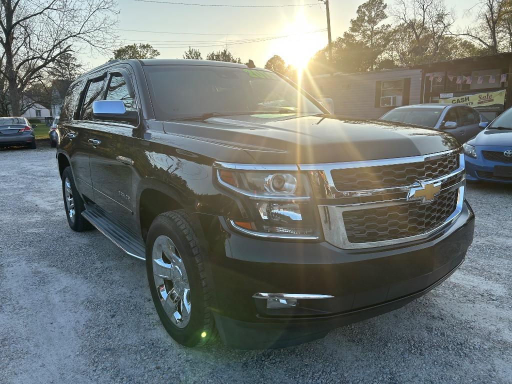 2015 Chevrolet Tahoe - $15,495