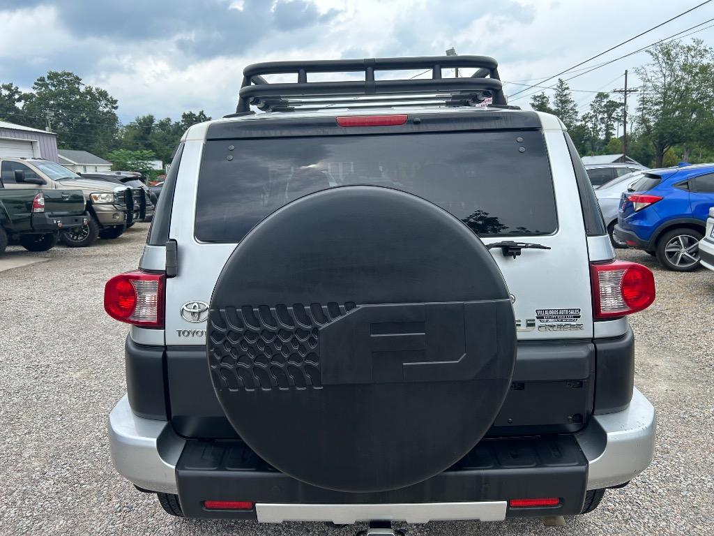 2007 Toyota FJ Cruiser - $14,900