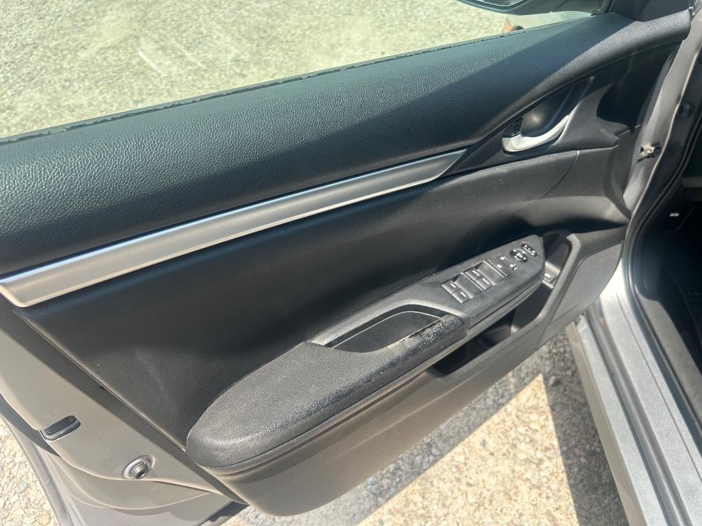2016 Honda Civic - $10,495