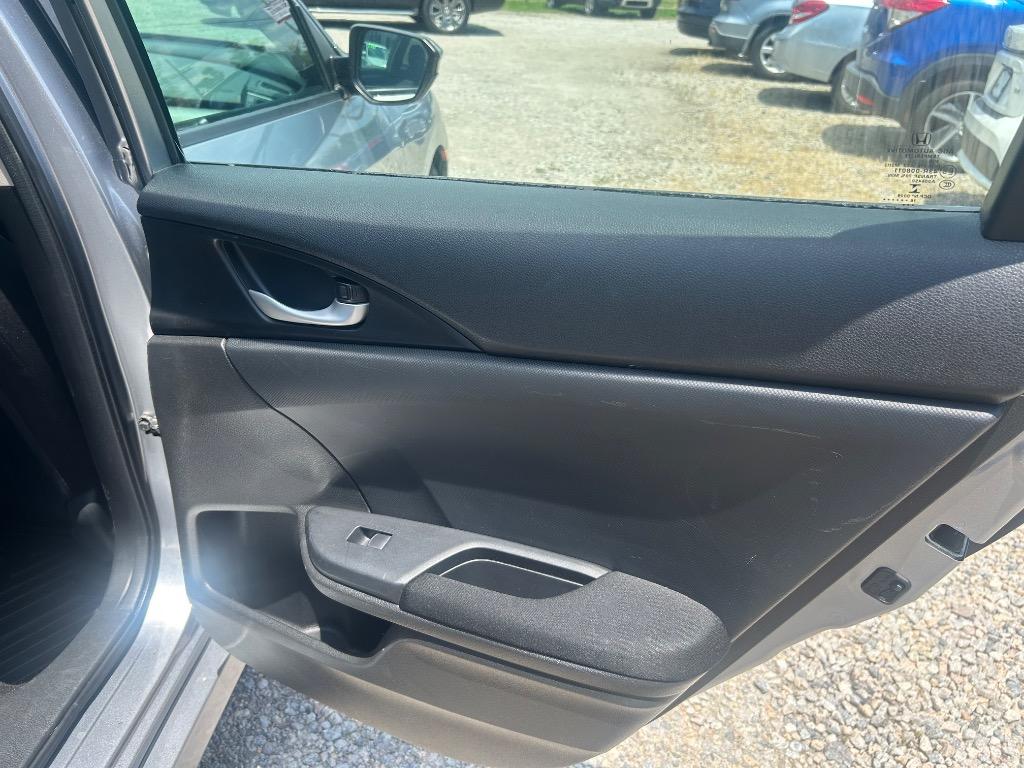 2016 Honda Civic - $10,495