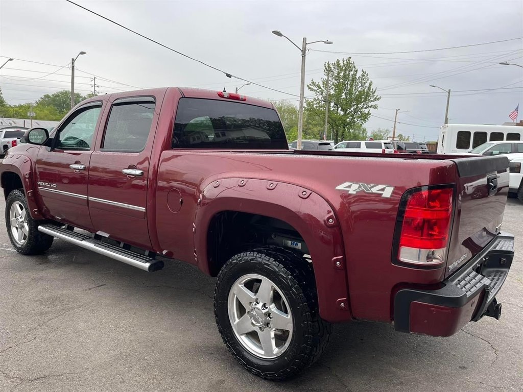 2013 GMC Sierra - $25,500
