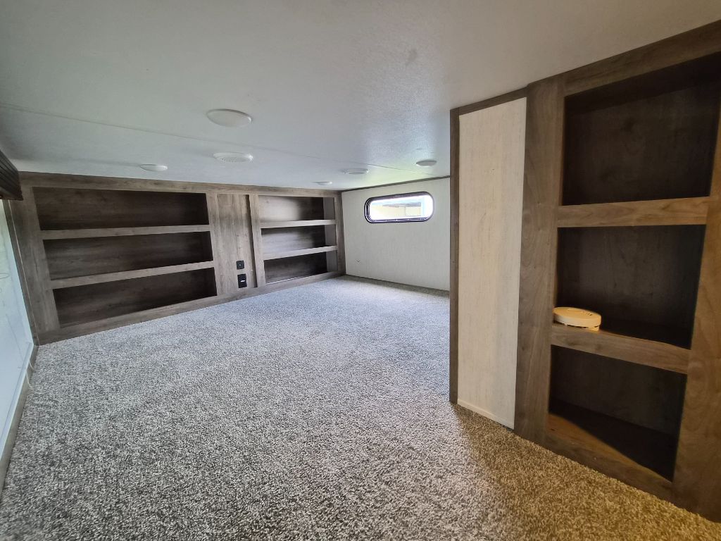 2021 Forest River Sabre - $42,980