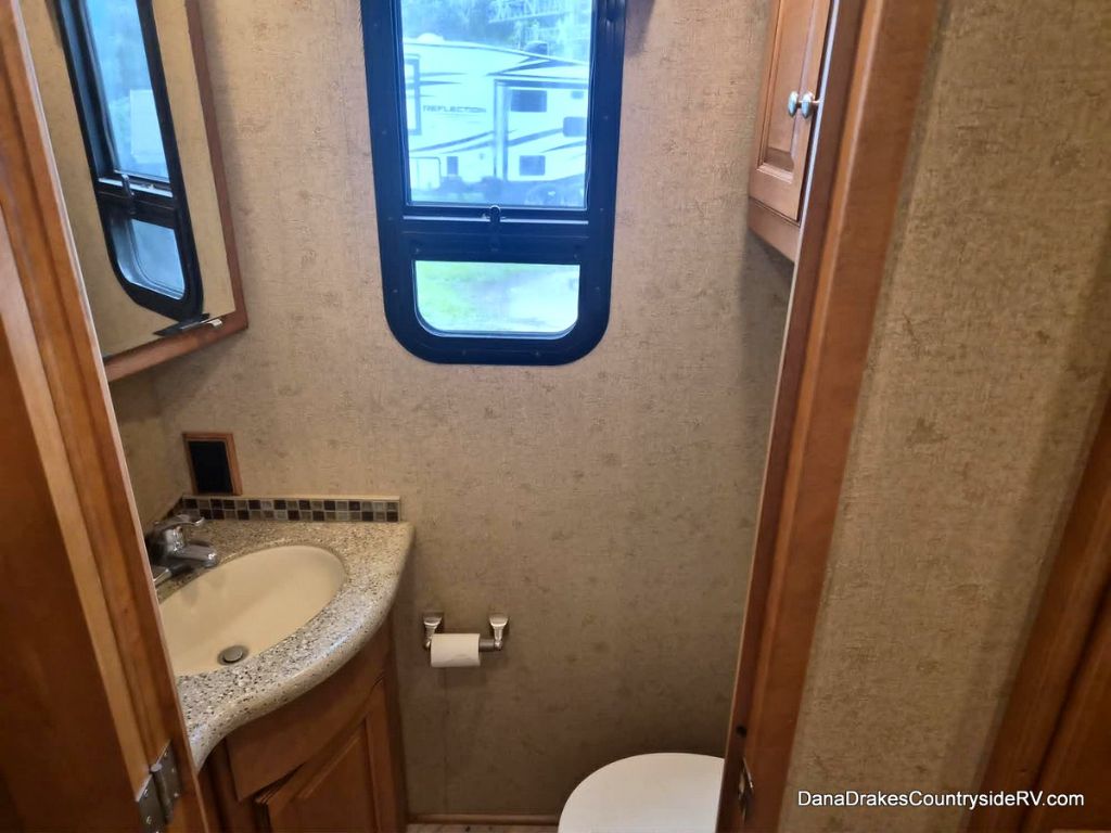 2016 Ford Motorhome Chassis - $84,800