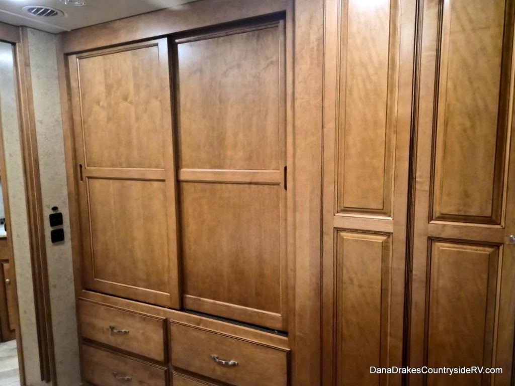 2016 Ford Motorhome Chassis - $84,800