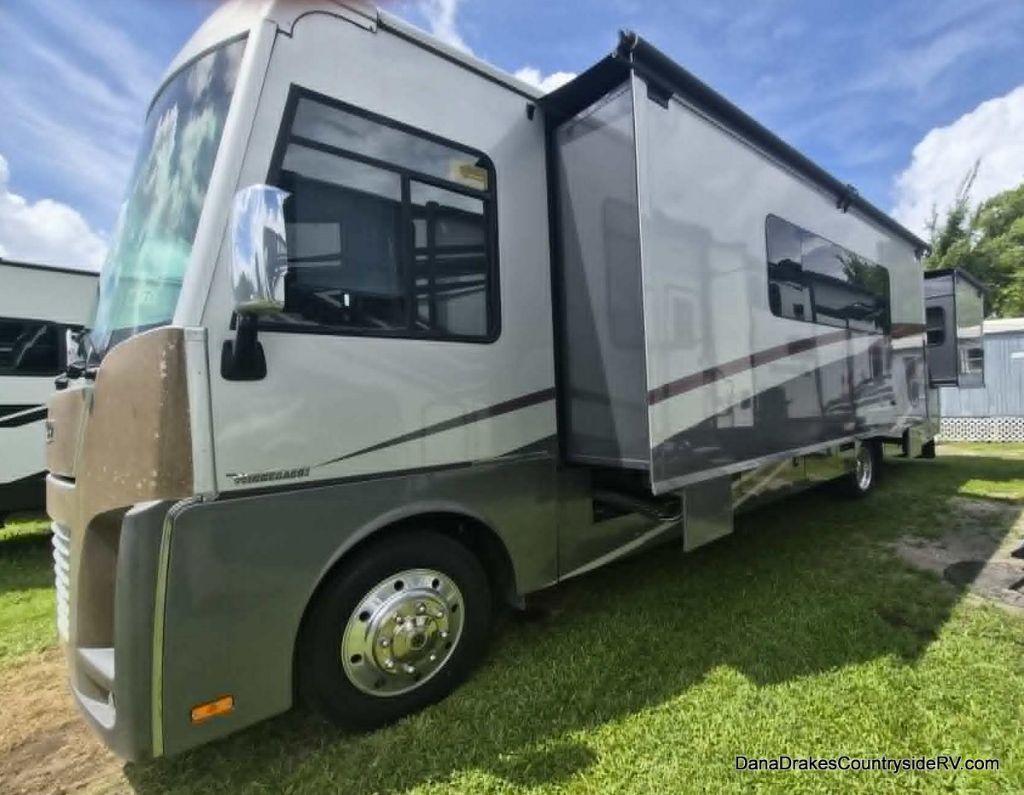 2016 Ford Motorhome Chassis - $84,800