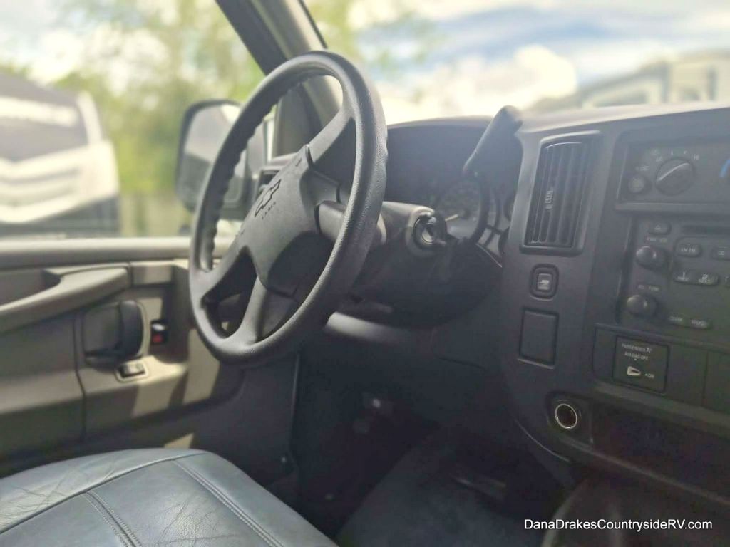 2006 Chevrolet Express - $38,980