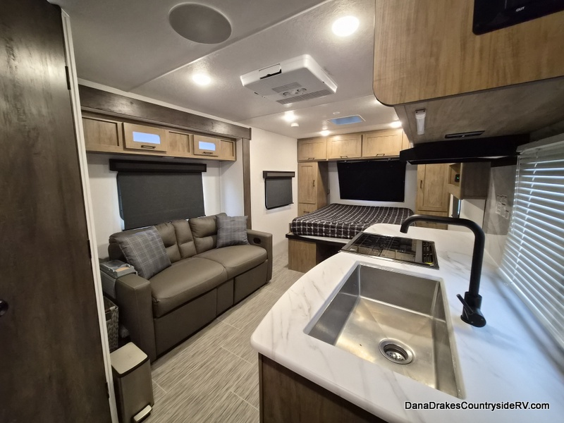 2025 Forest River Freedom Express