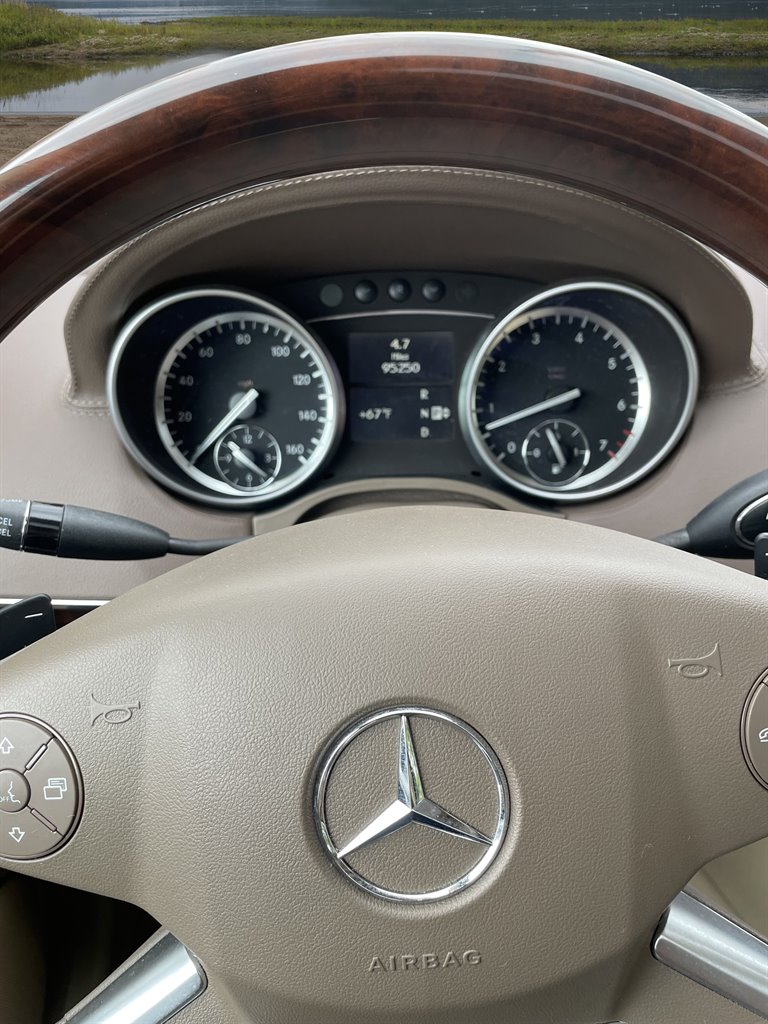 2012 Mercedes-Benz GL-Class GL450 photo