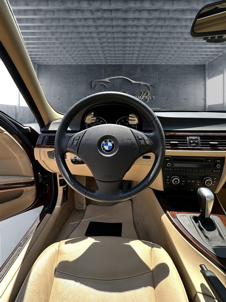 2010 BMW MDX 328i xDrive photo