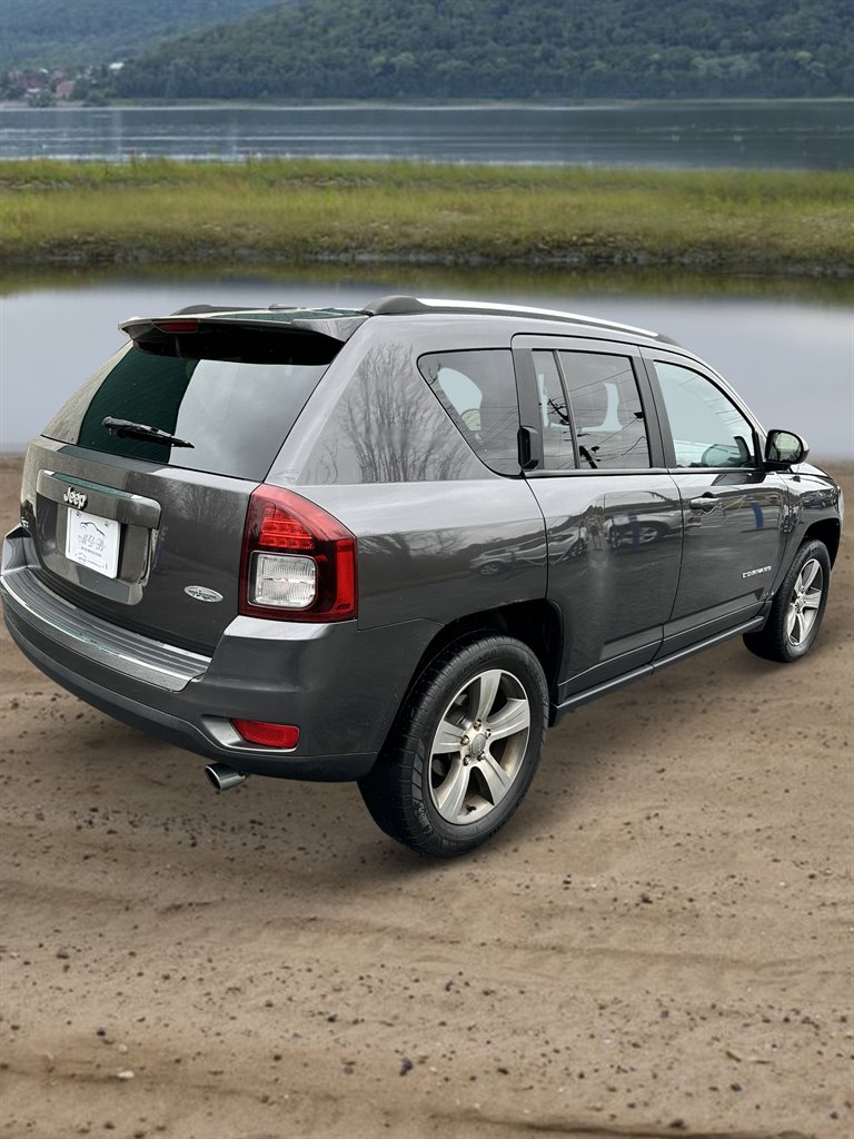2017 Jeep Compass - $9,995