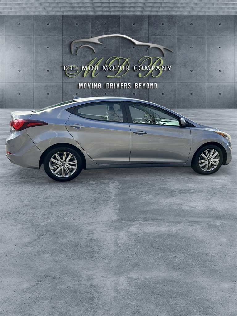2014 Hyundai Elantra SE photo