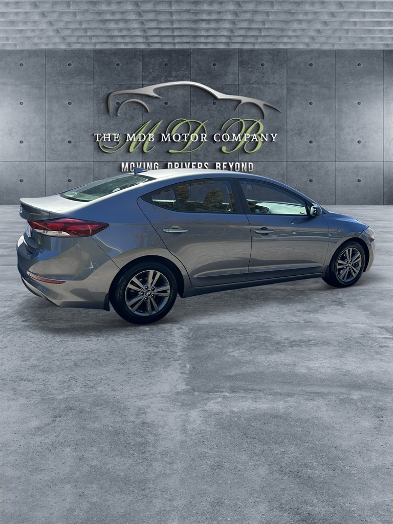 2018 Hyundai Elantra - $9,995