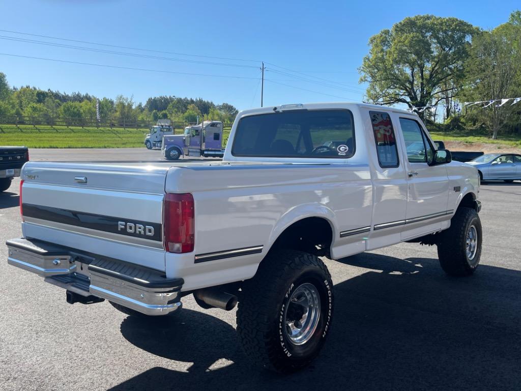 1996 Ford F-250 XLT photo